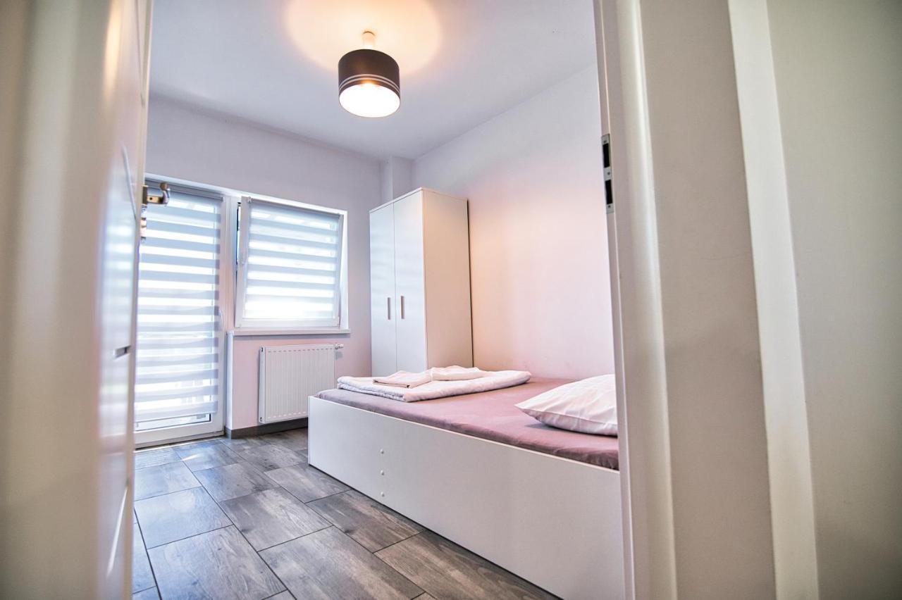 Apartamenty Izabell By Housine Zator Exterior photo