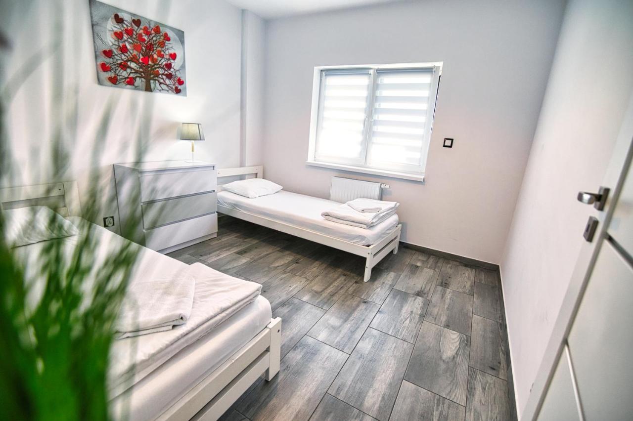 Apartamenty Izabell By Housine Zator Exterior photo